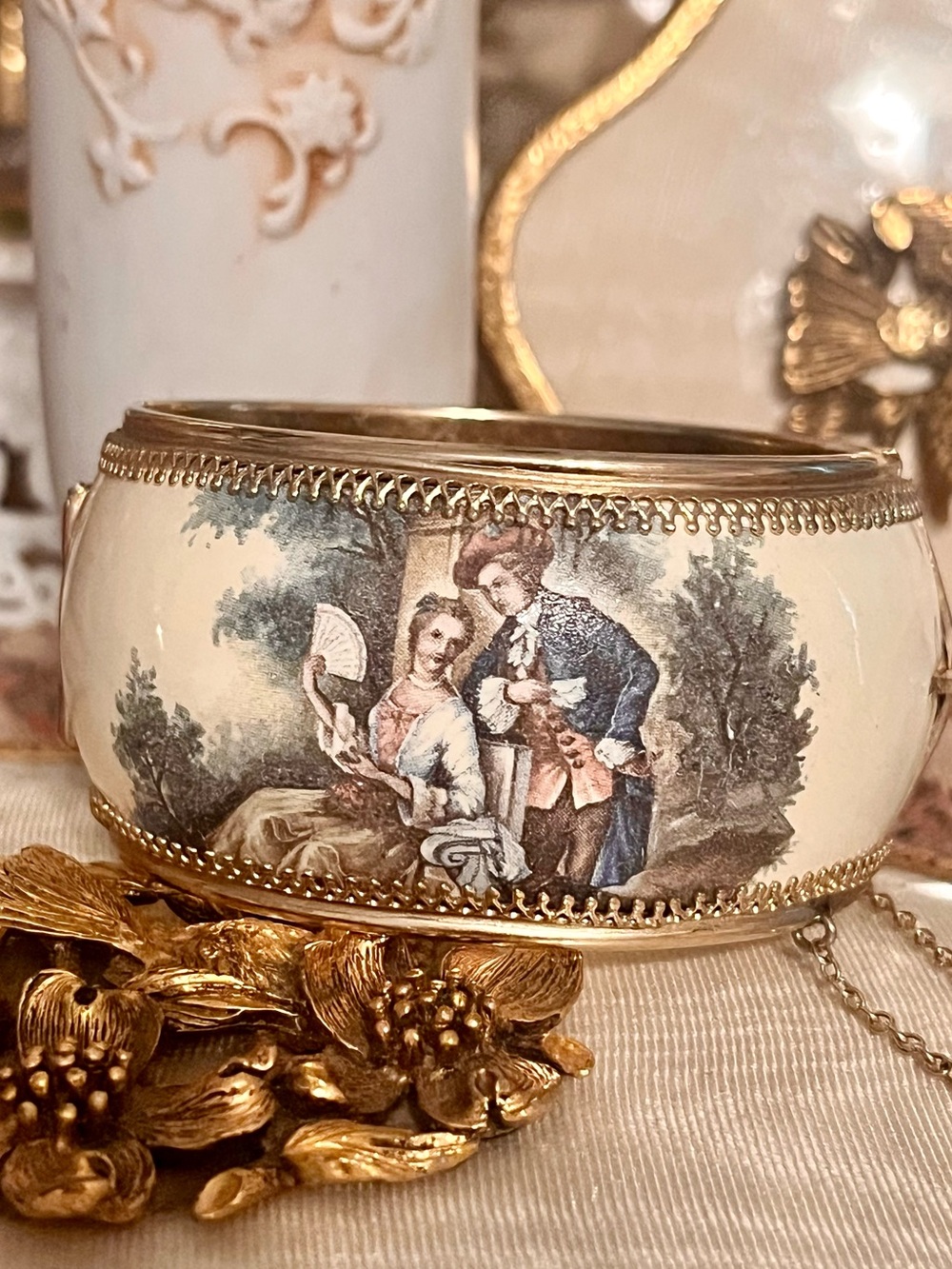 1950s Whiting & Davis Hinged Bangle Bracelet Cuff Signed